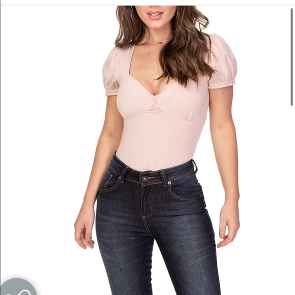 GUESS Marciano Beige Light Pink Short Sleeve Bodysuit Top - Size XS - Picture 3 of 5